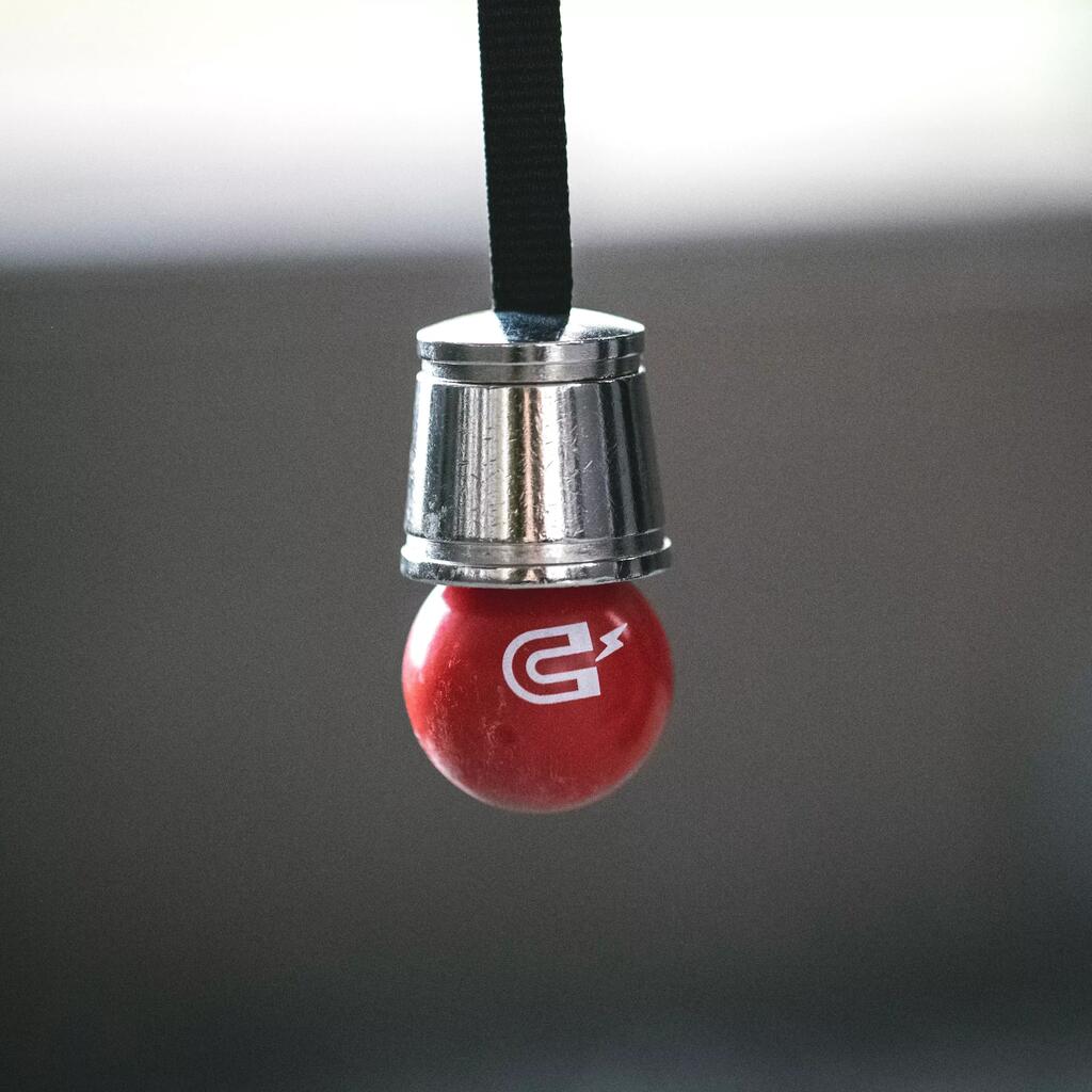 RAMASSE BOULE DE PÉTANQUE MAGNÉTIQUE